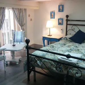 Nonna Fara Naples