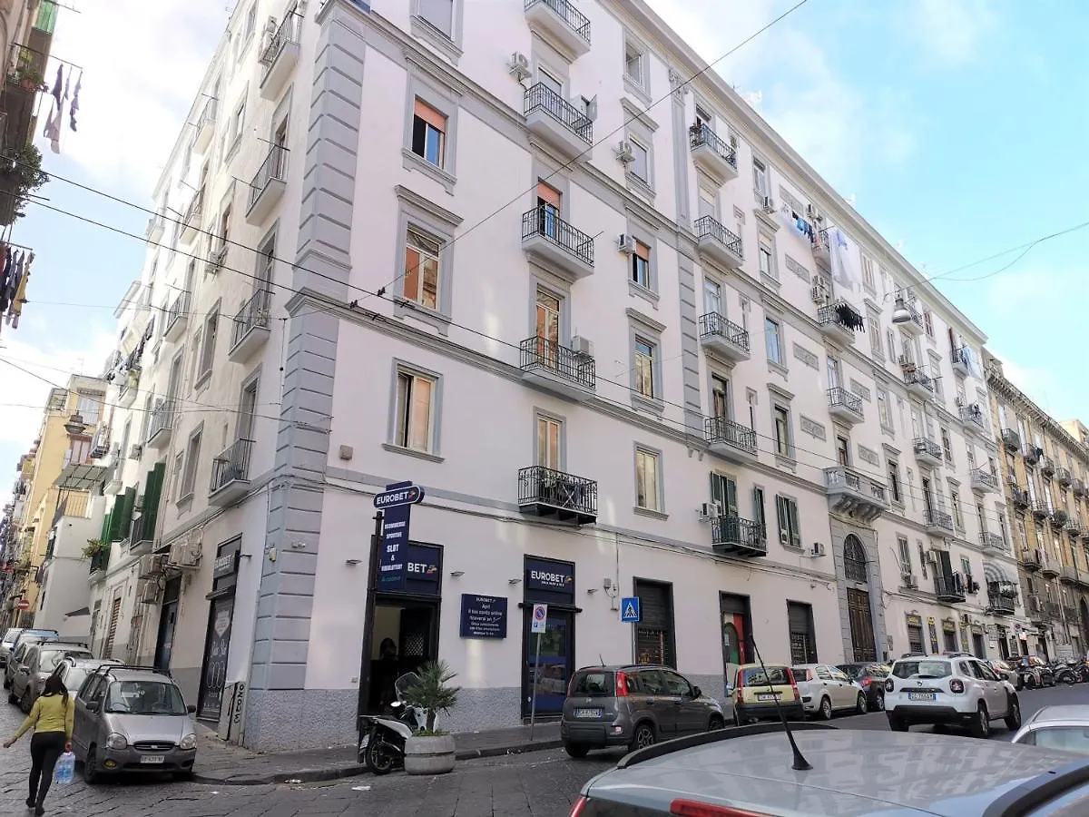 Emme Napoli Bed & Breakfast Italy