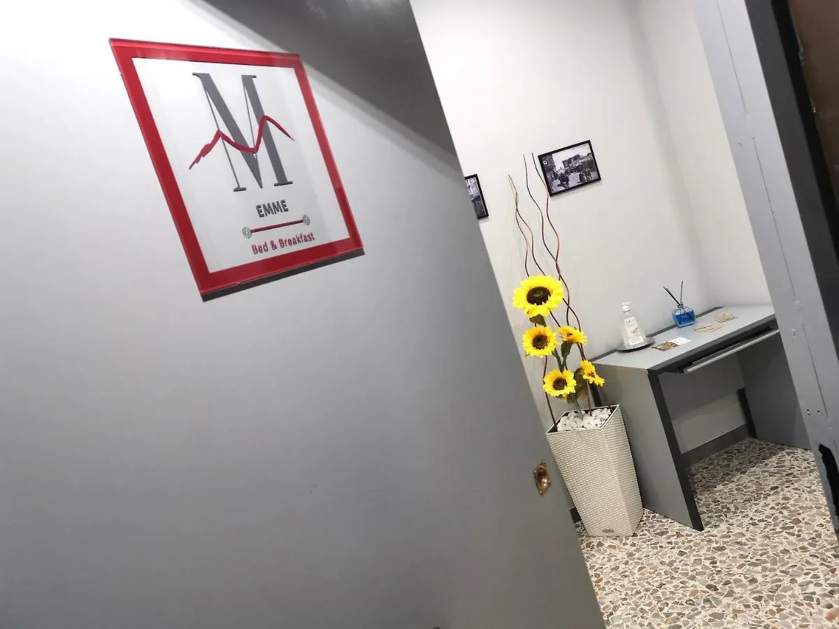 Emme Napoli Bed & Breakfast  Naples