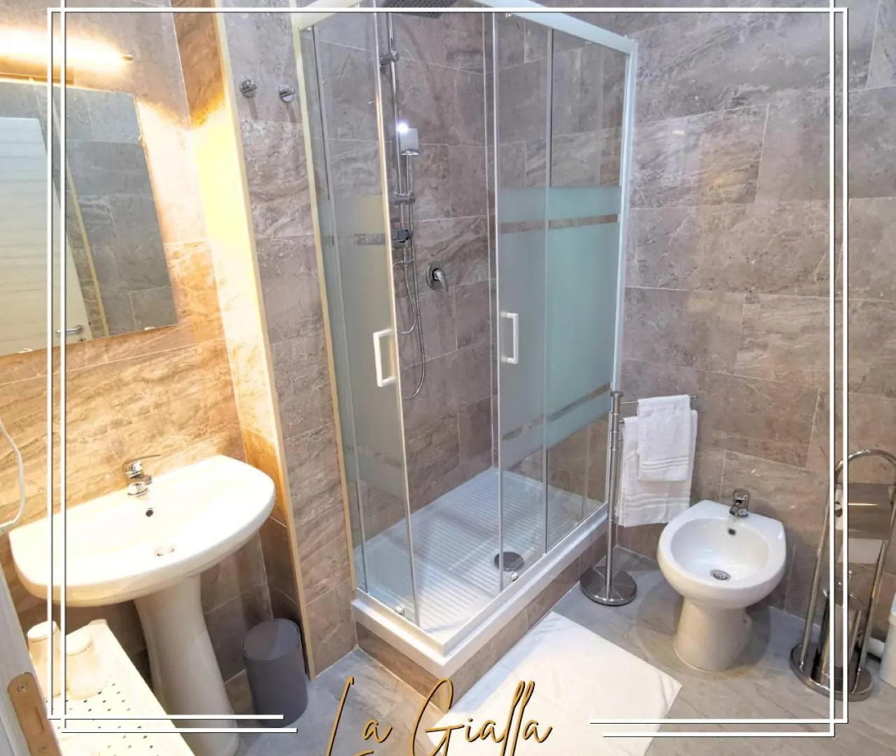 Emme Napoli Bed & Breakfast Naples